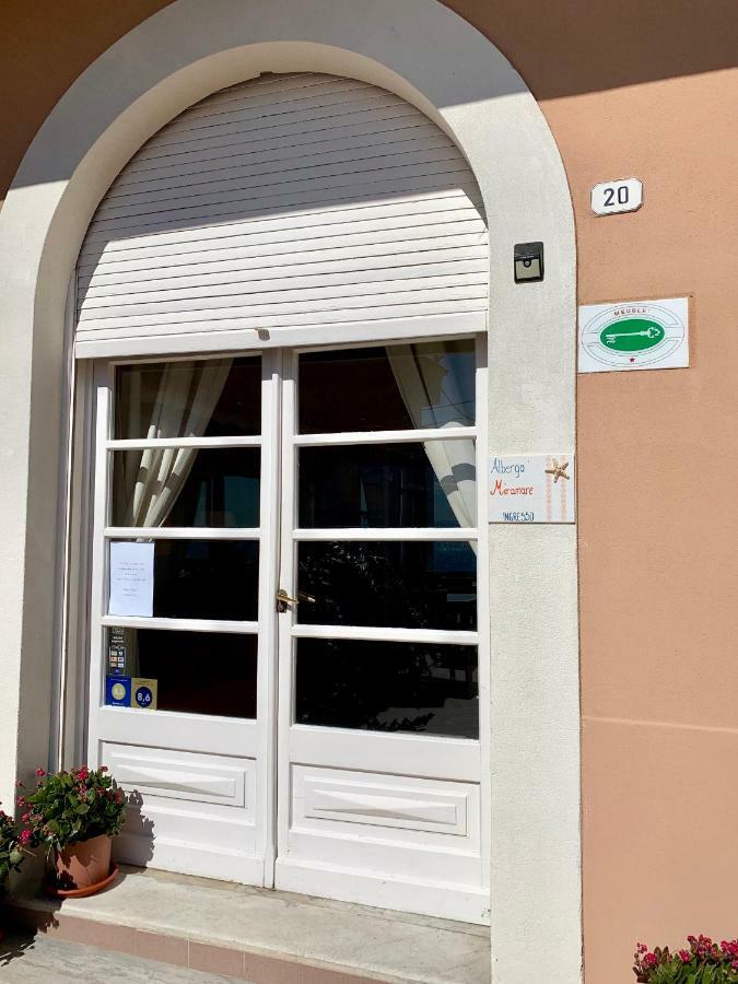 Albergo Miramare Берджеджи Экстерьер фото